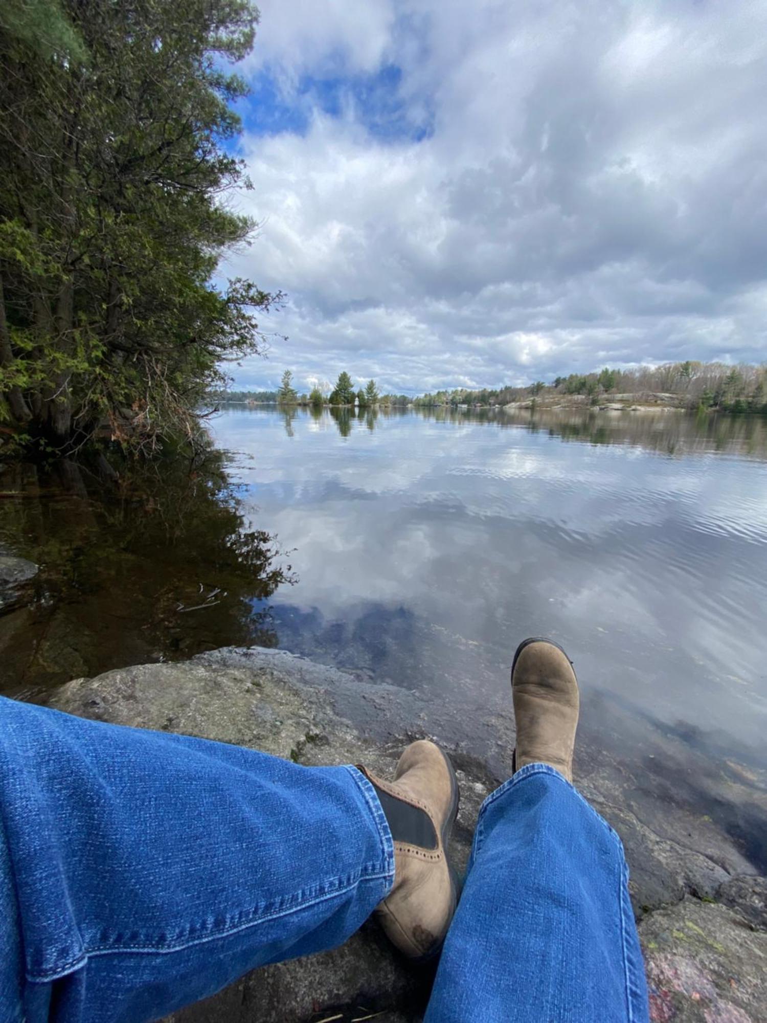 Blue Spruce Bed And Breakfast Muskoka Грейвенхерст Экстерьер фото