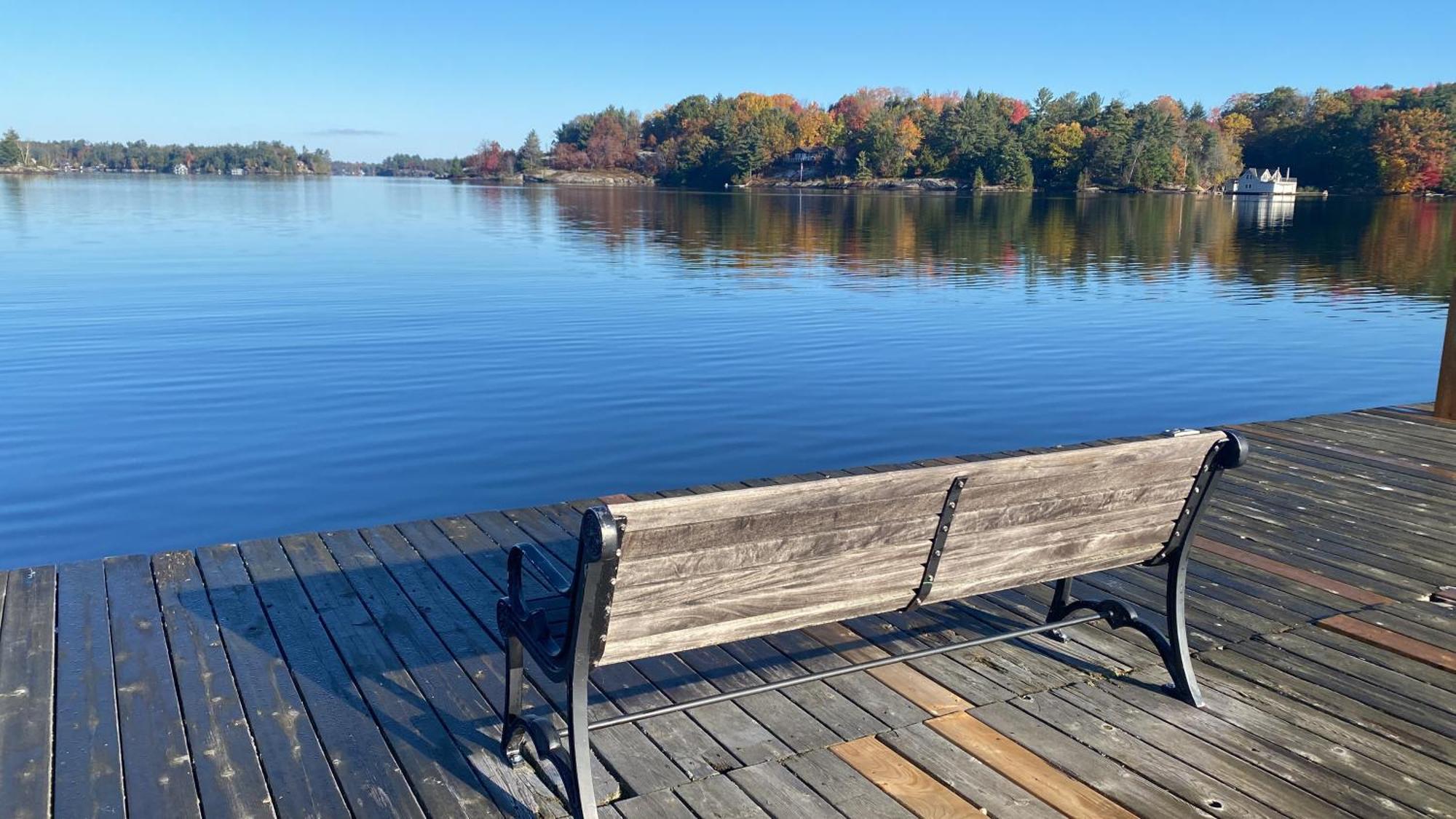 Blue Spruce Bed And Breakfast Muskoka Грейвенхерст Экстерьер фото